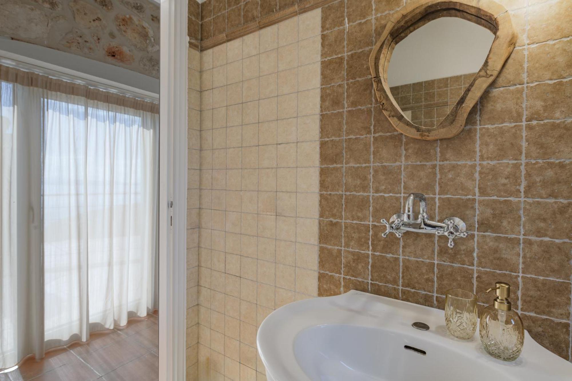 Gagouinos Cottage Korithion Ngoại thất bức ảnh