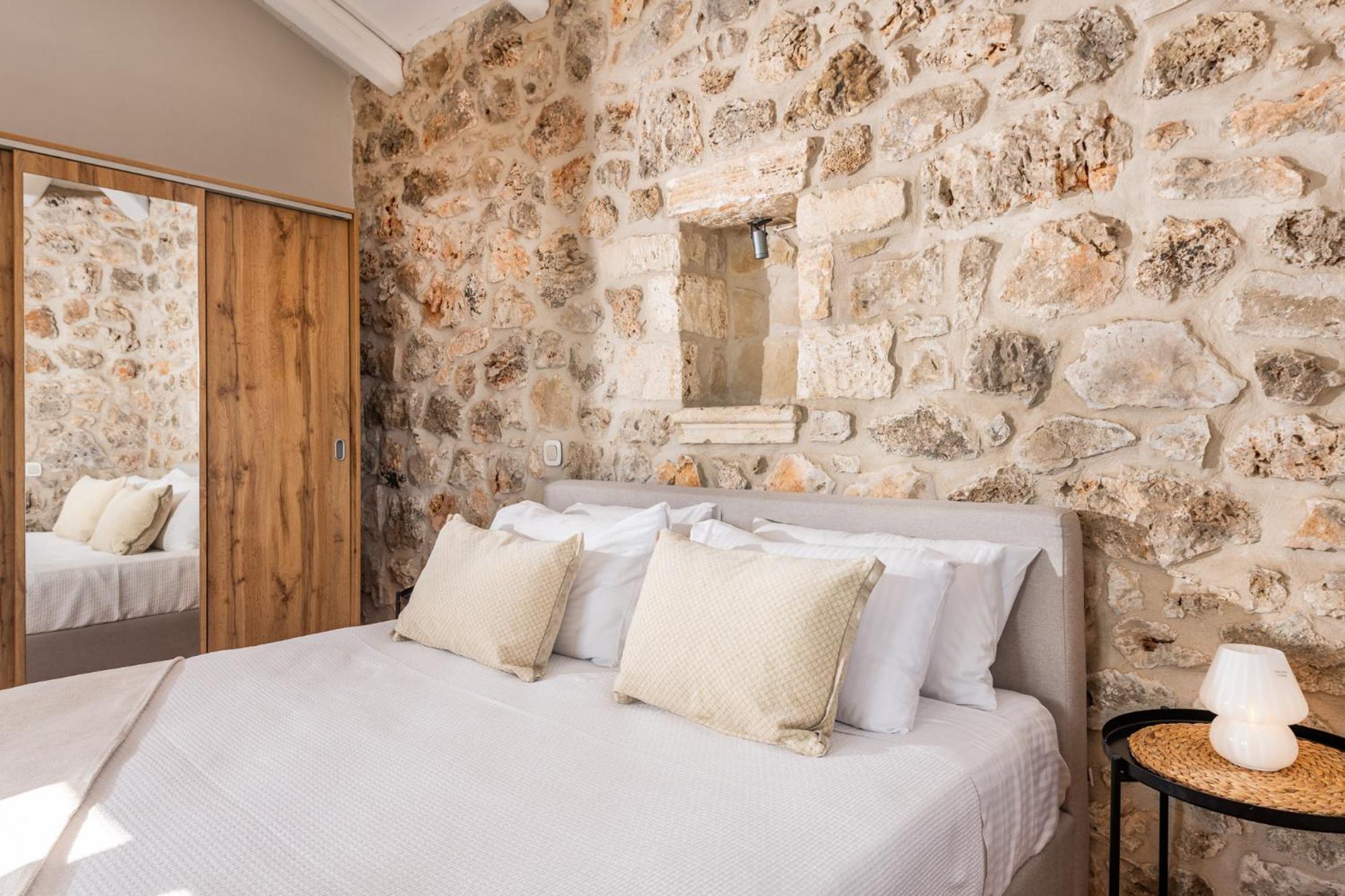Gagouinos Cottage Korithion Ngoại thất bức ảnh